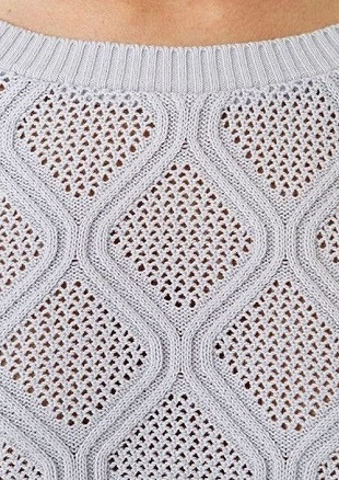 Diamond lace and cable