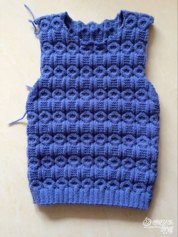 columns and circles knit stitch 1