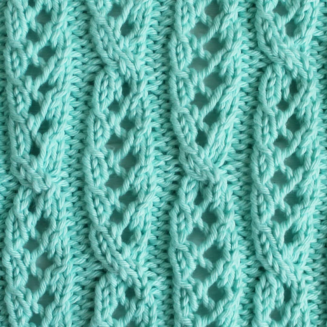 Dishcloth Knitting Pattern Using Cables and Lace