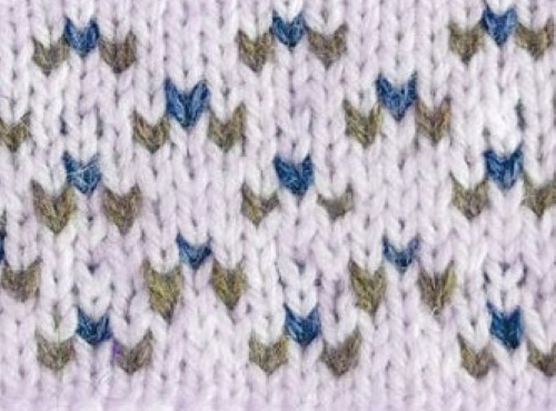 Three dot chevron colorwork knitting pattern
